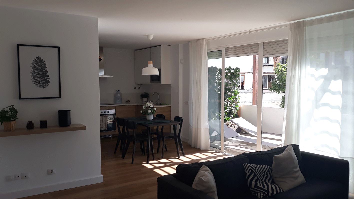 Research.Point SOUTH 1